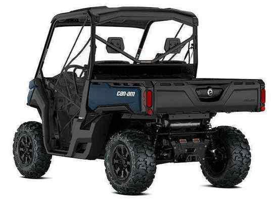 2026 Can-Am Defender XT HD7 — photo 2