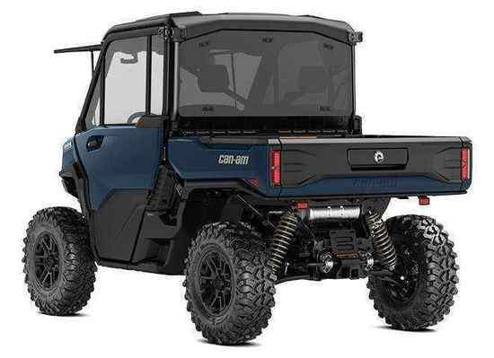 2026 Can-Am Defender LIMITED CAB HD11 — photo 2