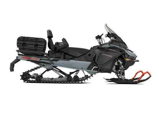2027 Ski-Doo EXPEDITION SE 900 ACE Turbo R Ice Crosscut 1.5'' E.S. w/ 10.25'' Touchscreen — photo 2