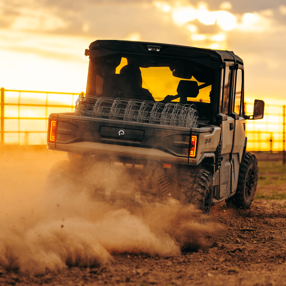 Lumière arrière DEL SMART Can-Am Defender — photo 2
