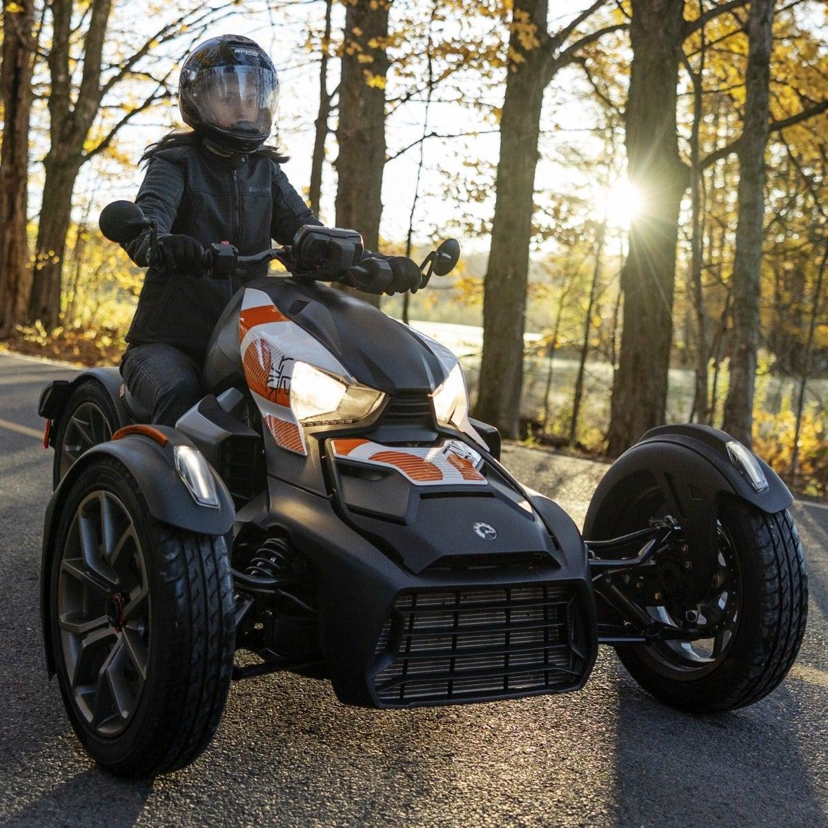 Exclusive Panel Kit Cyber Orange Can-Am Ryker — photo 3