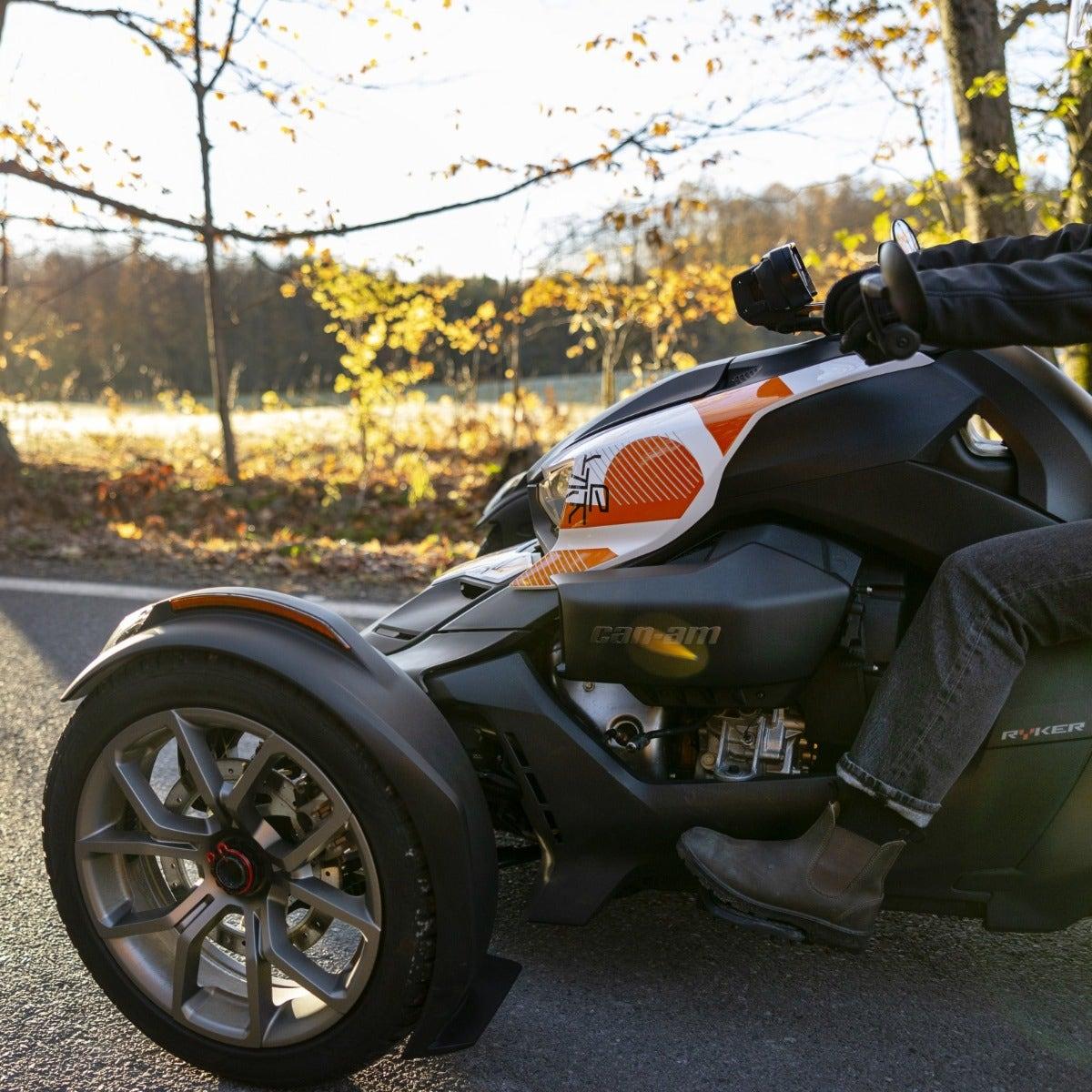 Exclusive Panel Kit Cyber Orange Can-Am Ryker — photo 2