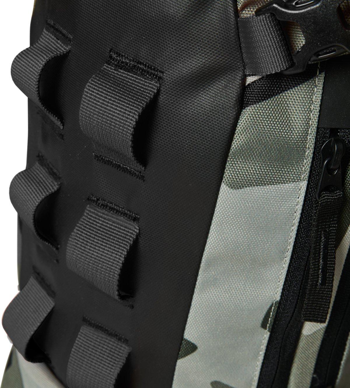 Utility 10L Hydration Pack — photo 6