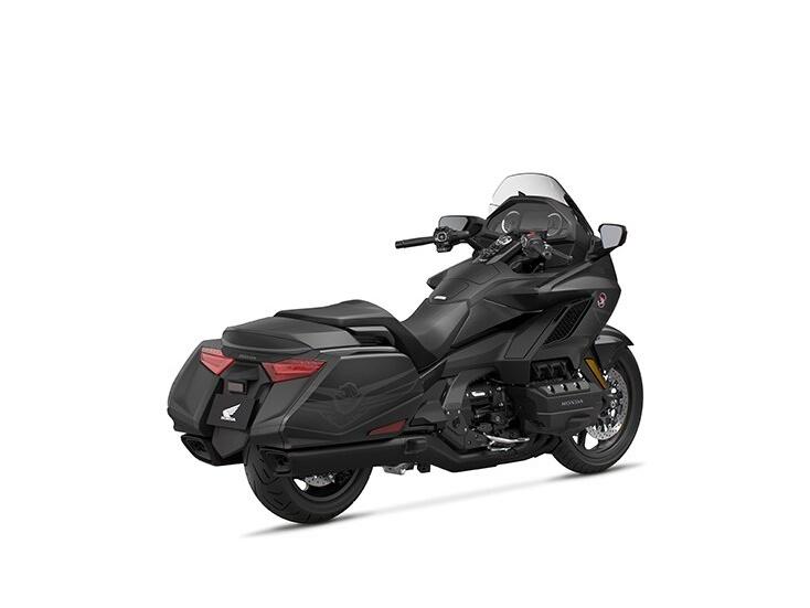2027 Honda Gold Wing DCT — photo 3
