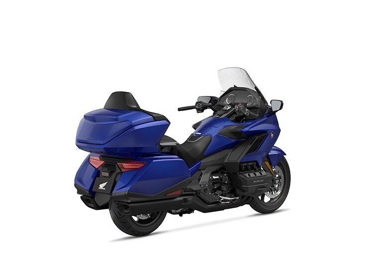 2027 Honda Gold Wing Tour DCT — photo 3