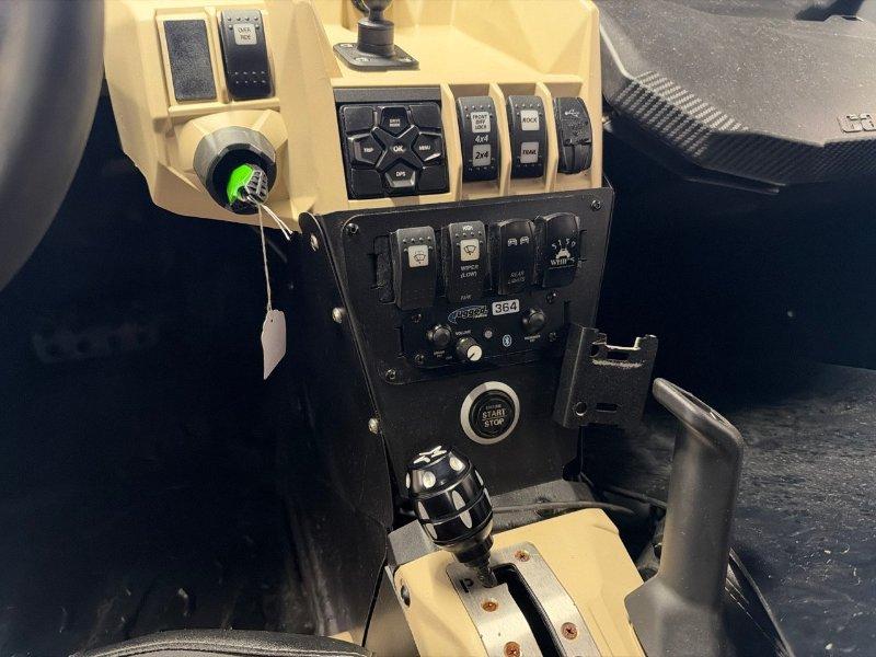 2023 Can-Am Maverick X3 Xrc 64 TURBO RR — photo 8