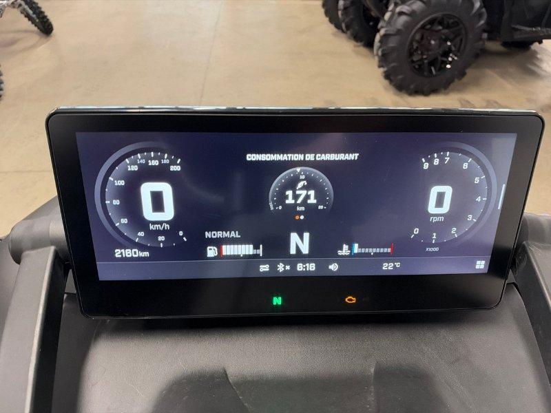 2026 Can-Am F3-S (SE6) — photo 4
