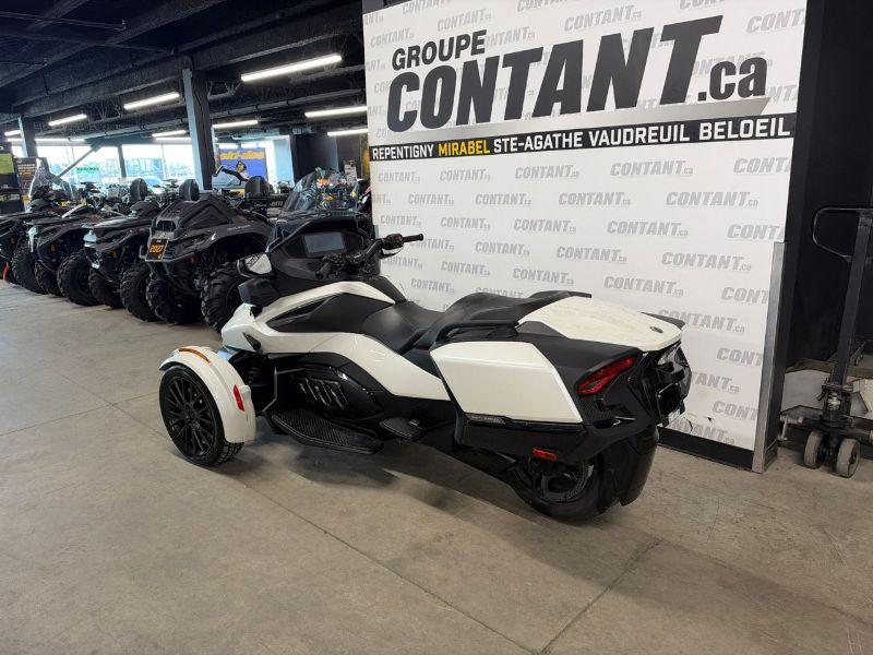 2026 Can-Am RT (SE6) — photo 3