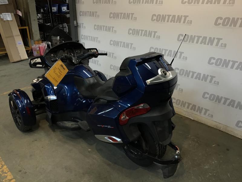 2017 Can-Am SPYDER RT-S SE6 — photo 3