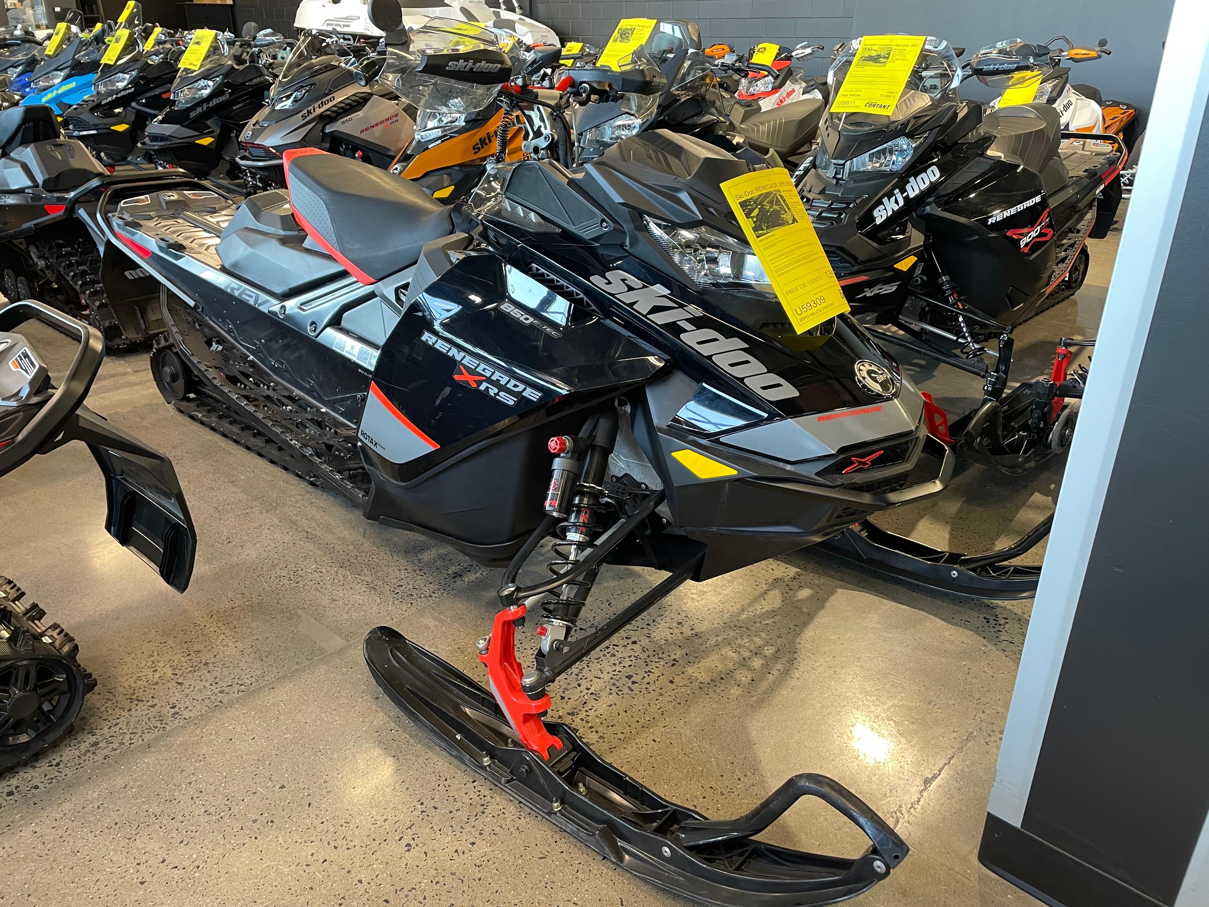 2020 Ski-Doo Renegade XR-S 850 — photo 3