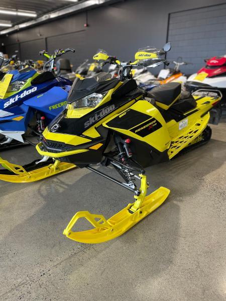 2021 Ski-Doo Renegade XR-S 850 — photo 2