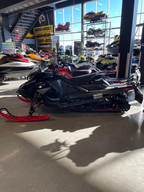 2019 Ski-Doo Renegade X E IC 850 E-TEC — photo 4