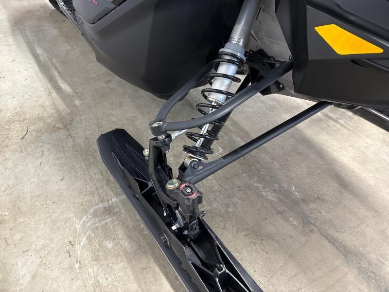 2019 Ski-Doo Renegade Enduro 900 — photo 3