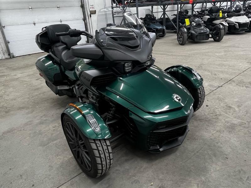 2025 Can-Am Spyder F3 Limited SS — photo 4