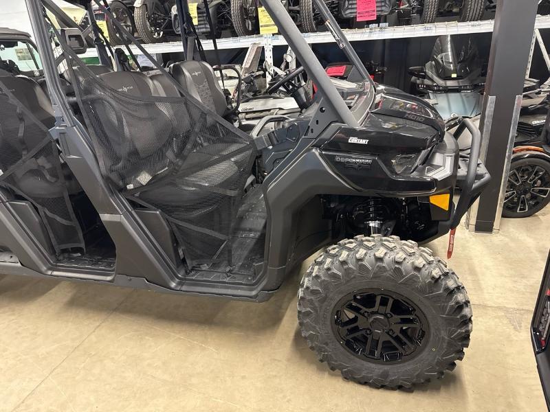 2025 Can-Am Defender MAX Lone Star HD10 — photo 2