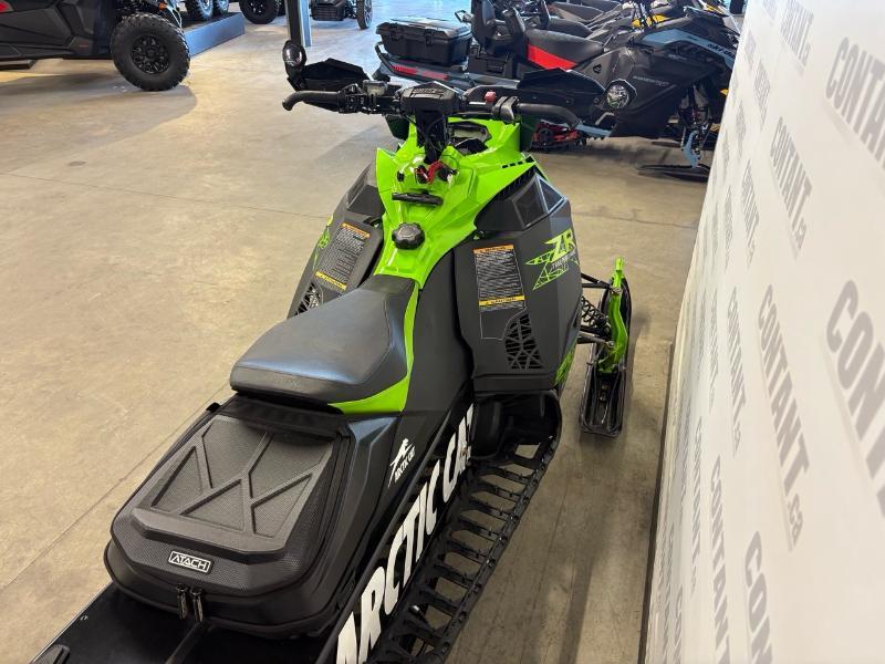 2025 Arctic Cat Catalist ZR 858 SNOPRO 137 — photo 3