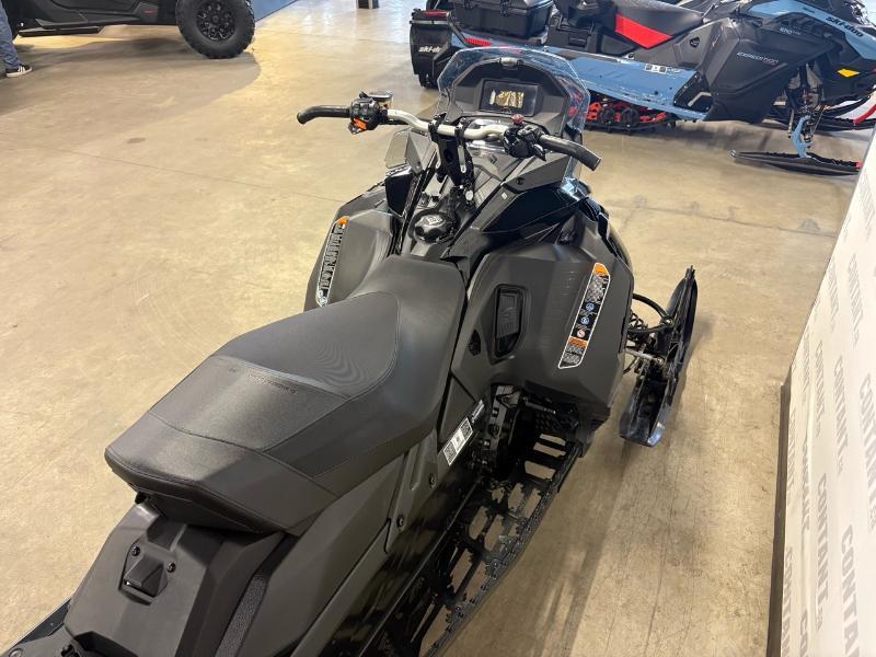 2022 Ski-Doo Renegade Adrenaline 900 Turbo — photo 4