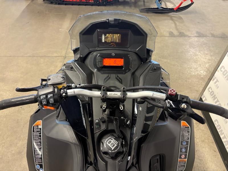 2022 Ski-Doo Renegade Adrenaline 900 Turbo — photo 7