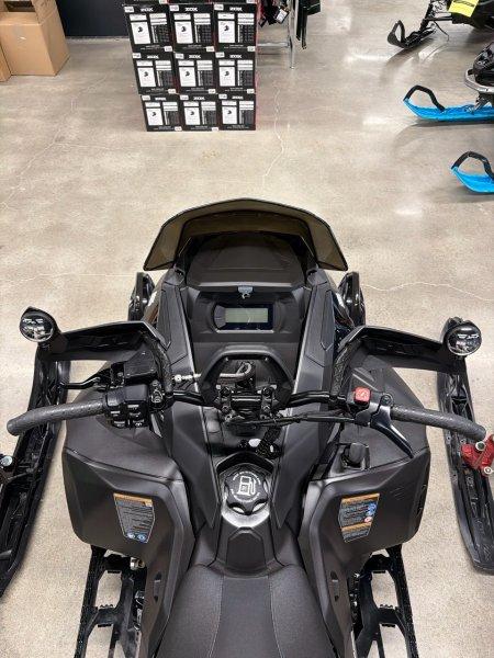 2026 Ski-Doo Expedition Xtreme 900 Turbo R — photo 5
