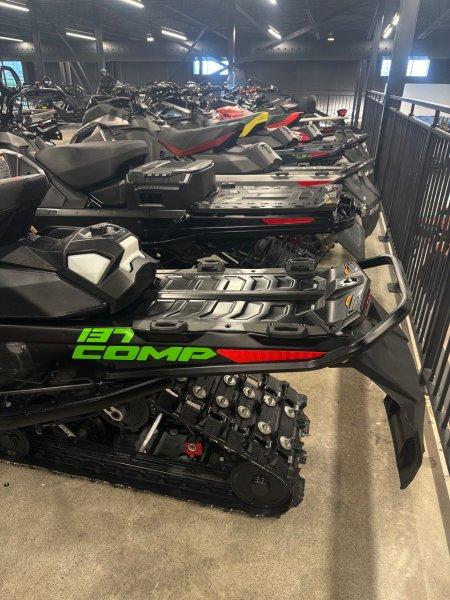 2026 Ski-Doo MXZ X-RS w/Competition 850 — photo 7