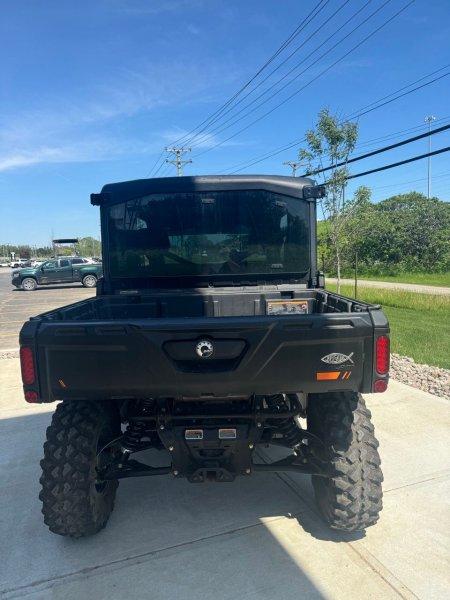 2024 Can-Am Defender MAX Limited — photo 9