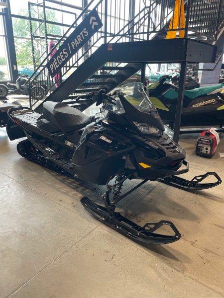 2021 Ski-Doo Renegade X 900 Turbo — photo 2