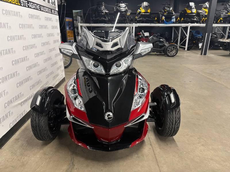 2015 Can-Am SPYDER RT-S SE — photo 2