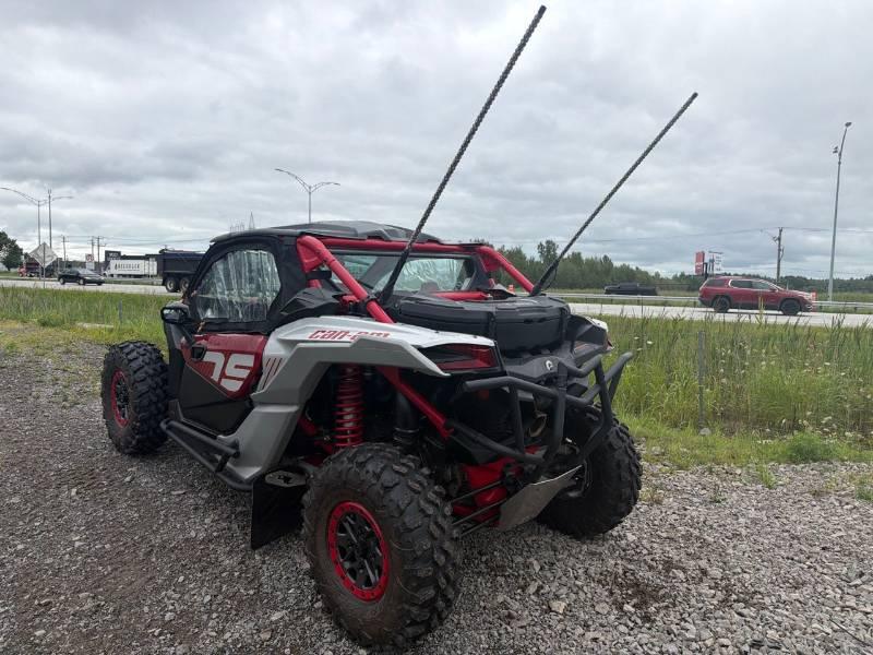 2024 Can-Am XDS Turbo RR — photo 3