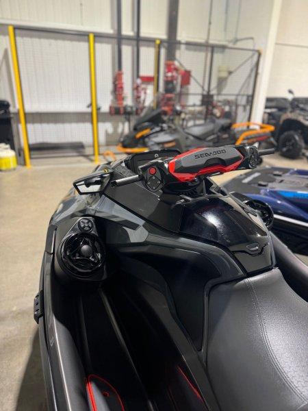 2022 Sea-Doo RXT-X 300 Techno — photo 5