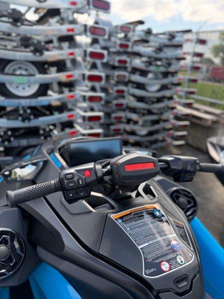 2026 Sea-Doo RXT®-X® 325 (Système audio) — photo 5
