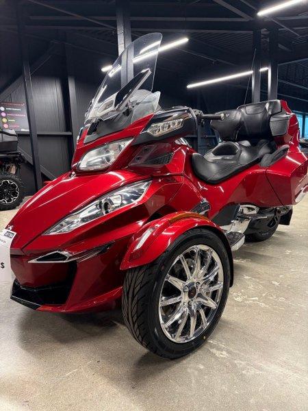 2015 Can-Am SPYDER RT LTD ROUGE SE6