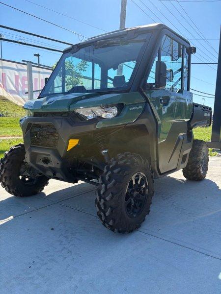 2026 Can-Am Defender DPS CAB HVAC HD10 — photo 2