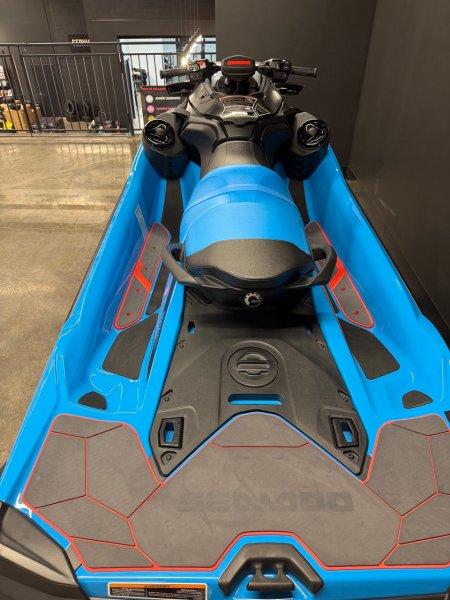 2026 Sea-Doo RXT®-X® 325 (Système audio) — photo 3