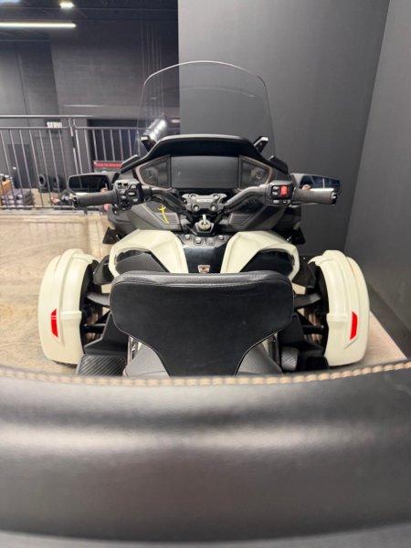 2024 Can-Am RT Sea-to-Sky (SE6) — photo 2