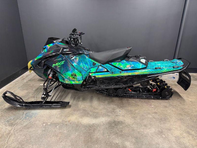 2025 Ski-Doo MXZ X-RS w/Competition 850